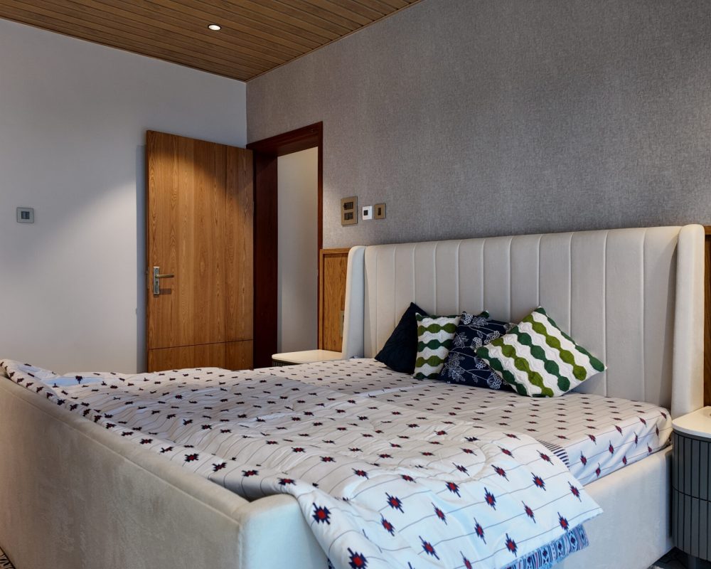 304b4f25-ffd9-4e76-9254-098e15921307