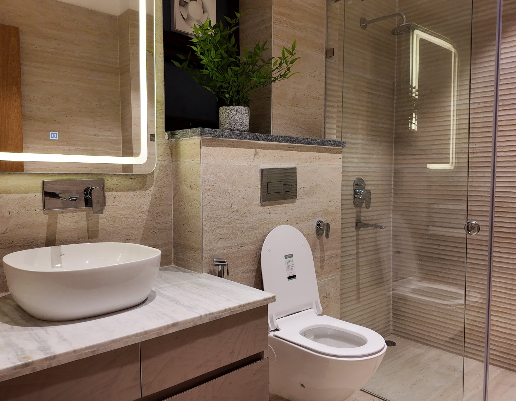 DJI_20240821174045_0205_D-min